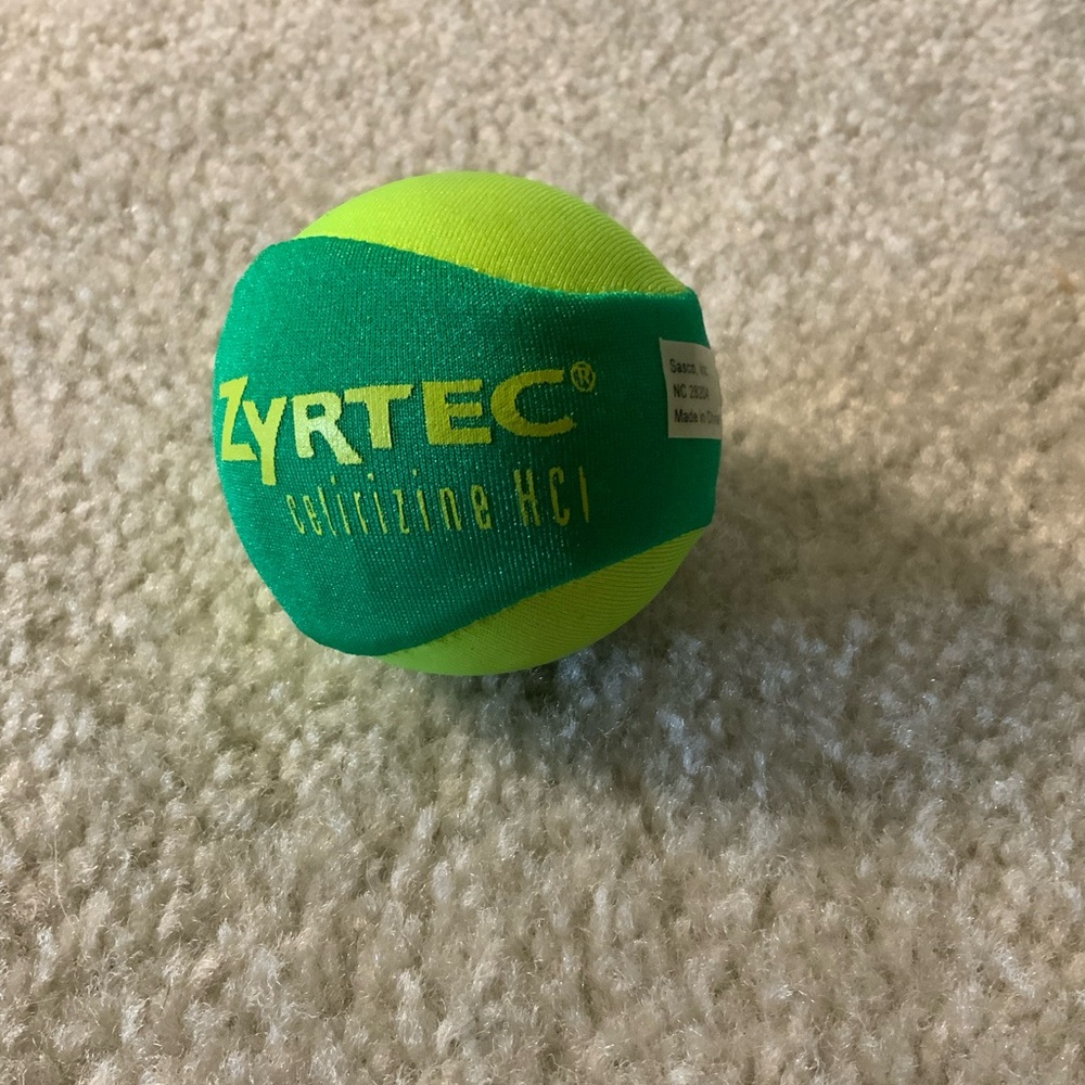 Vintage Pharmaceutical Drug Rep Zyrtec Tennis Ball Shaped Promo Stress Ball NEW‎